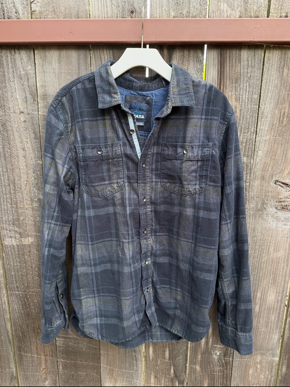 Prana Men's Charcoal Plaid Button-Down Shirt size Medium